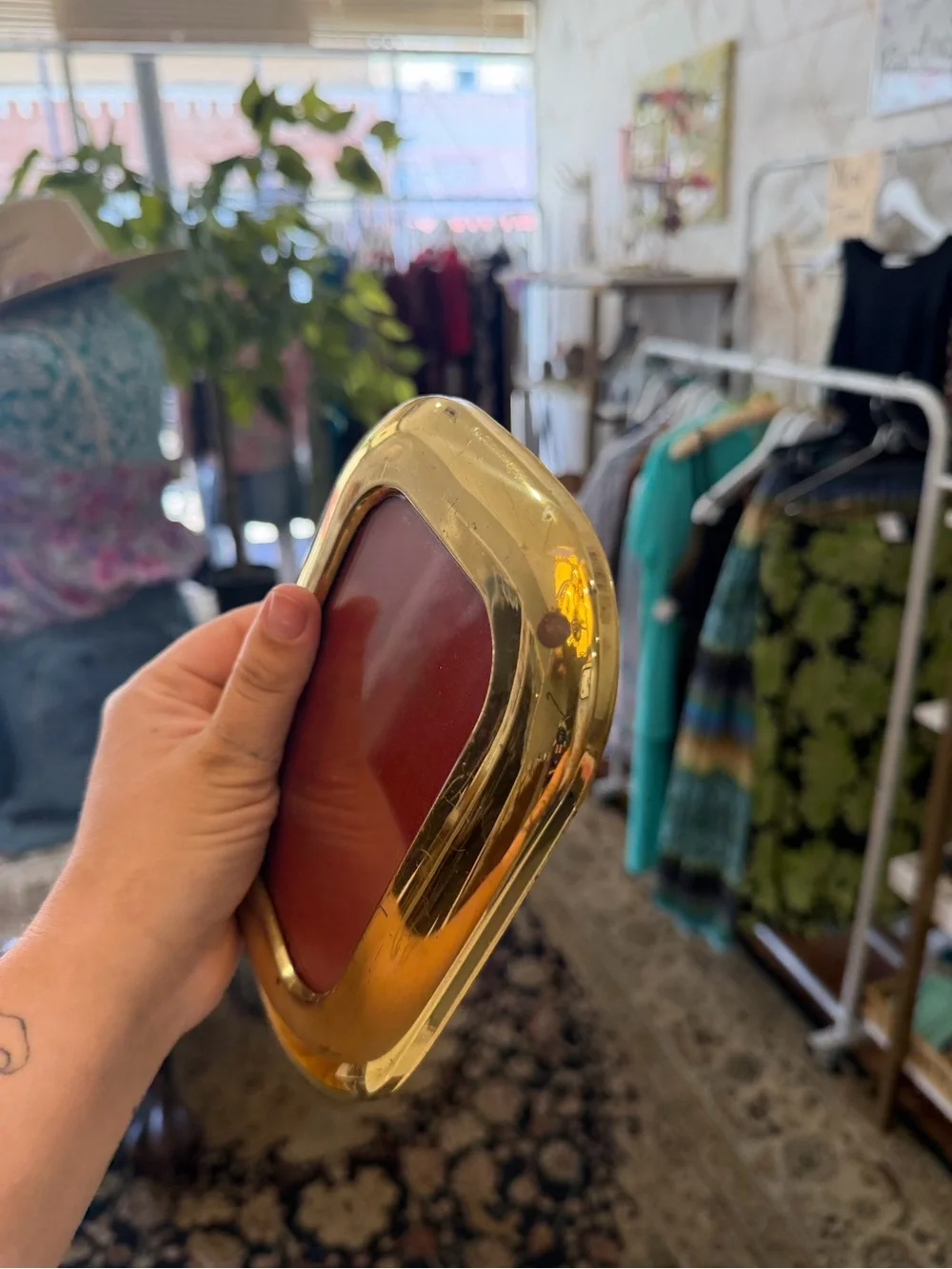 Gold Oval Picture Frame